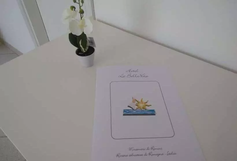 مسافرخانه La Bella Vita