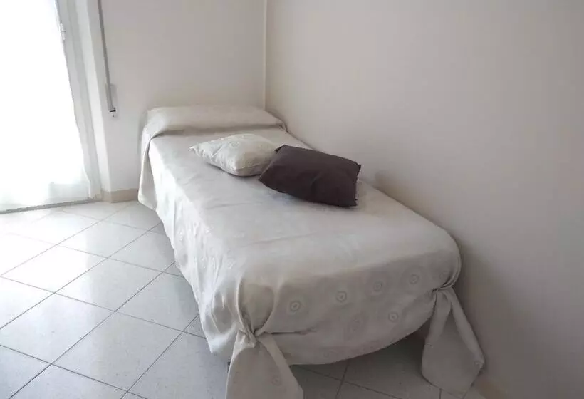 مسافرخانه La Bella Vita