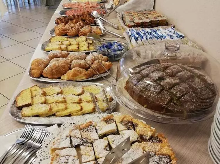 مسافرخانه La Bella Vita