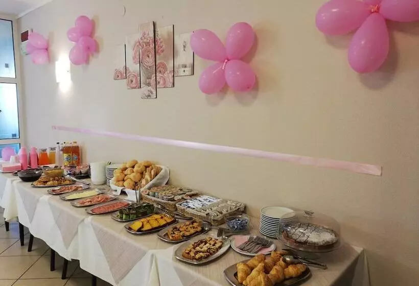 مسافرخانه La Bella Vita