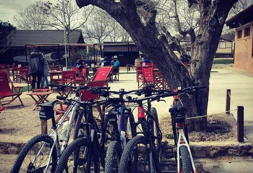 فندق Camping La Estanca