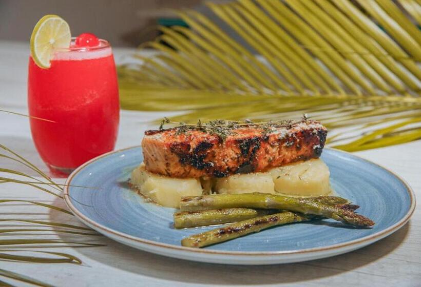 Hotel La Brisa Loca Hostel