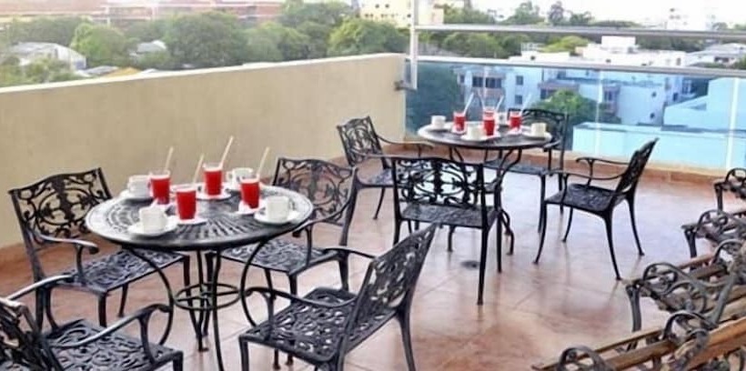 هتل Suite Continental