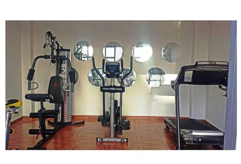 هتل Suite Continental