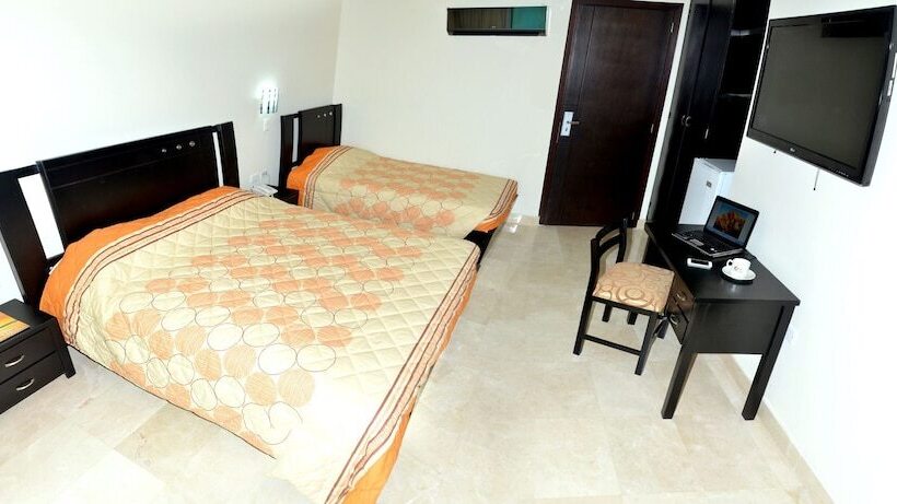 هتل Suite Continental