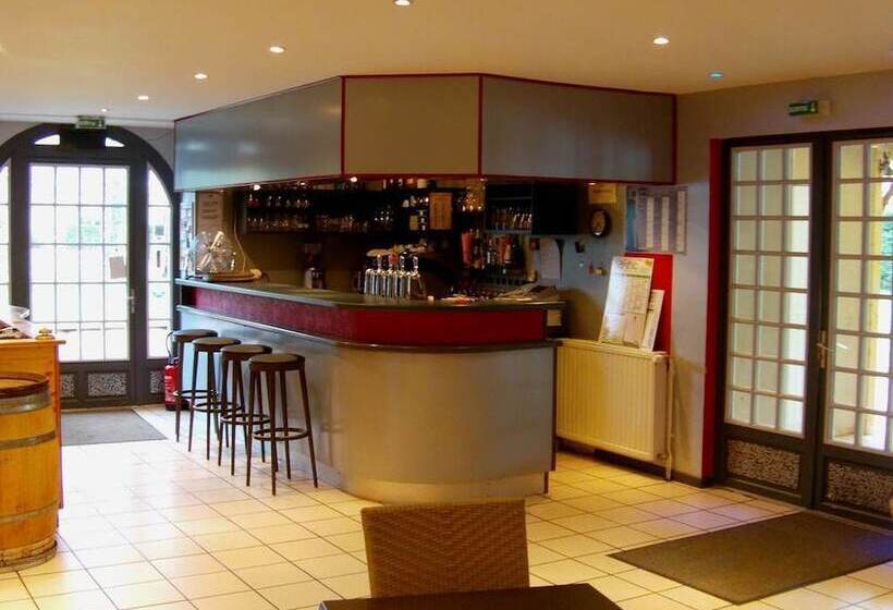 Le Domaine Du Cèdre