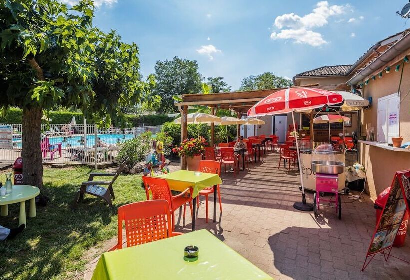 Le Domaine Du Cèdre