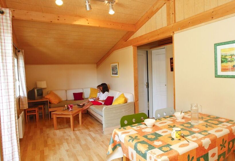 Le Domaine Du Cèdre