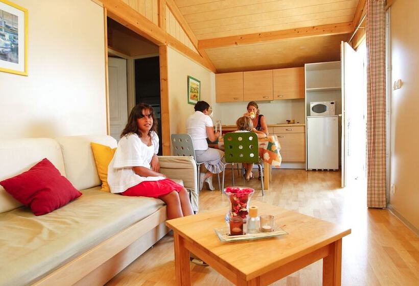 Le Domaine Du Cèdre