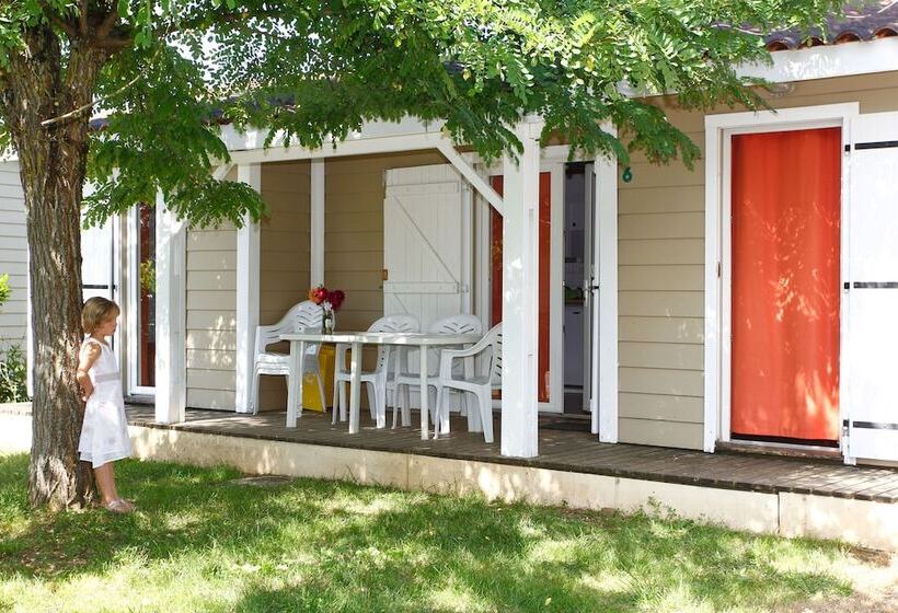 Le Domaine Du Cèdre