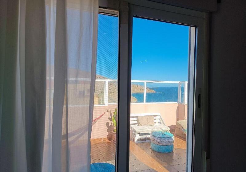 ユースホステル Aloe Vera Shared House