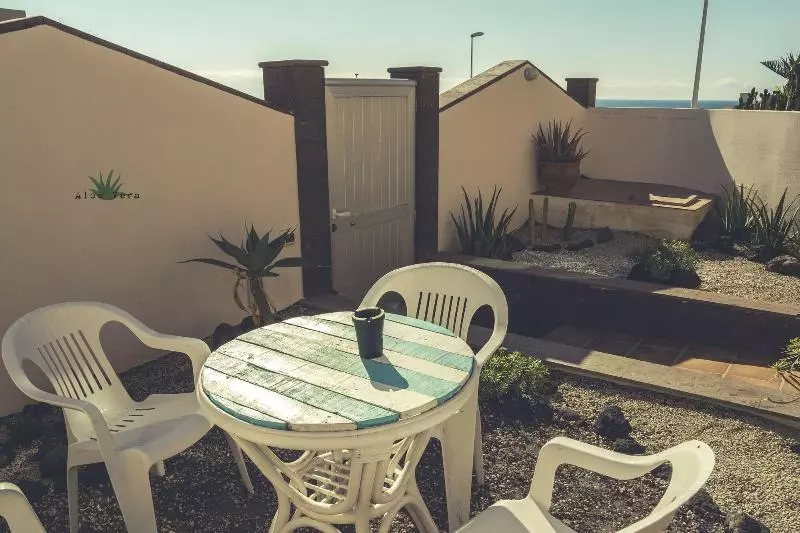 هاستل Aloe Vera Shared House