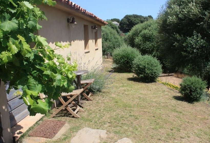 צימר Auberge U Sirenu