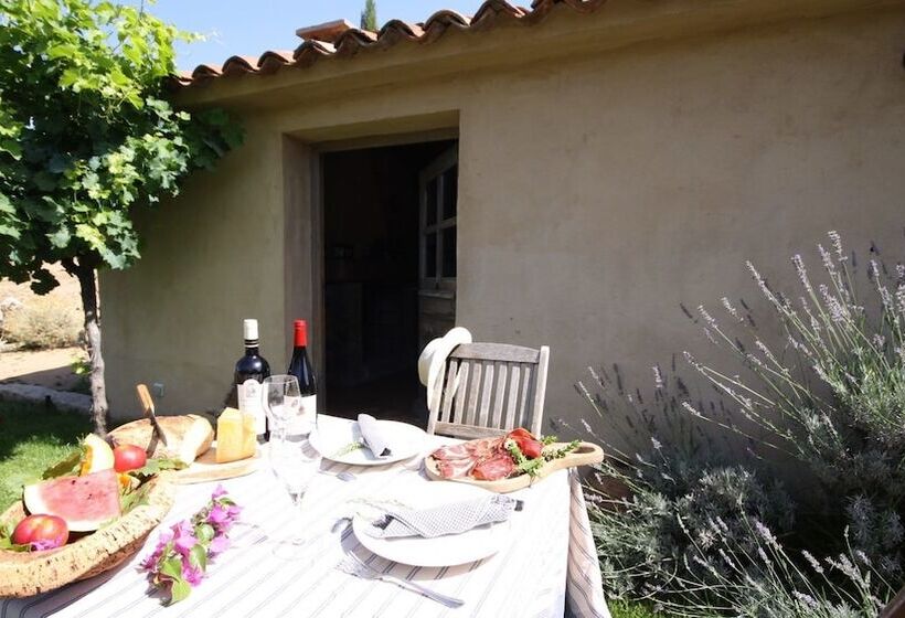 צימר Auberge U Sirenu