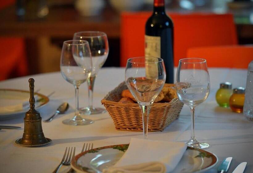 ベッドアンドブレックファースト Petit Garros