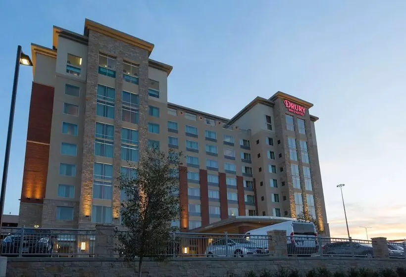 ホテル Drury Inn & Suites Dallas Frisco