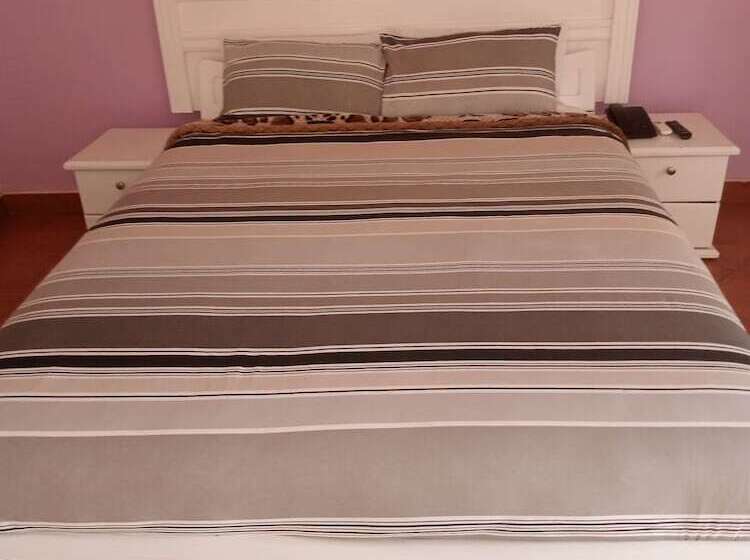 בית מלון כפרי Samanene