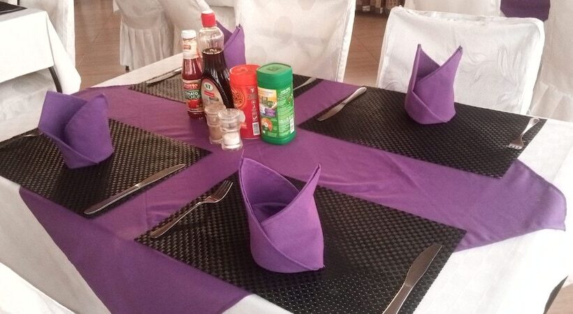 בית מלון כפרי Samanene