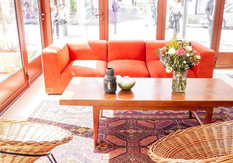 هتل Hôtel Voltaire