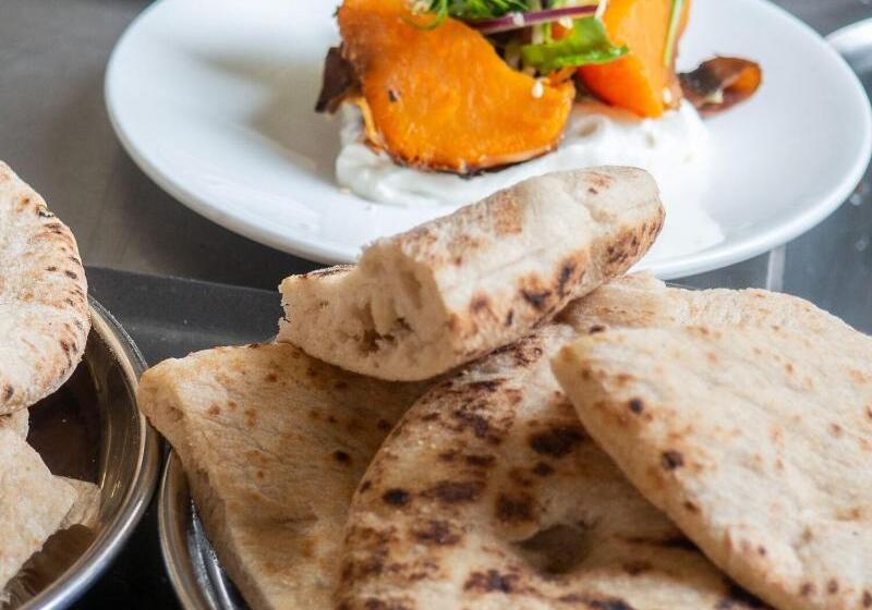 هتل Hôtel Voltaire