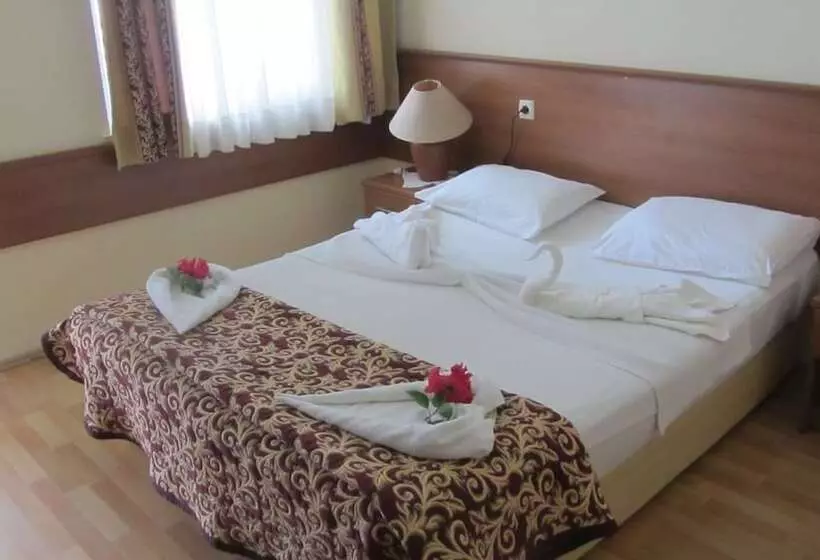 Ipek Hotel Camyuva