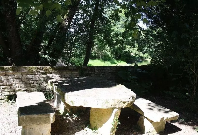 Majatalo L'ecrin Du Serein