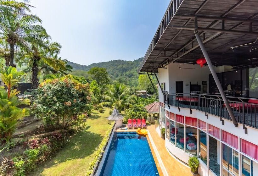 Villa Nap Dau 10 Bedrooms