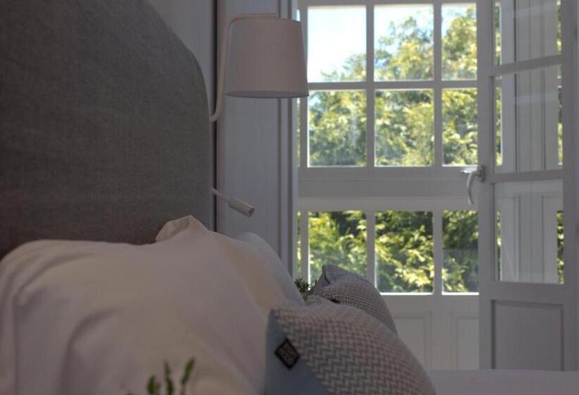 Bed and Breakfast Pension O Xardin De Julia