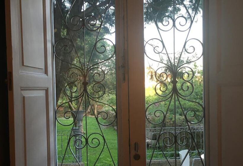 Bed and Breakfast Pension O Xardin De Julia