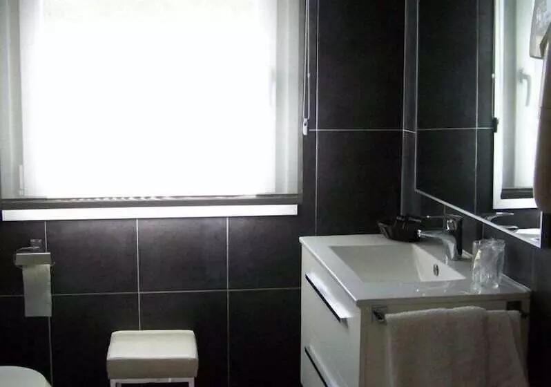 Aamiaismajoitus (B&B) Playa De Estorde