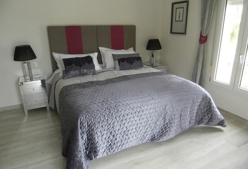 Bed and Breakfast Three Palms Adults Only