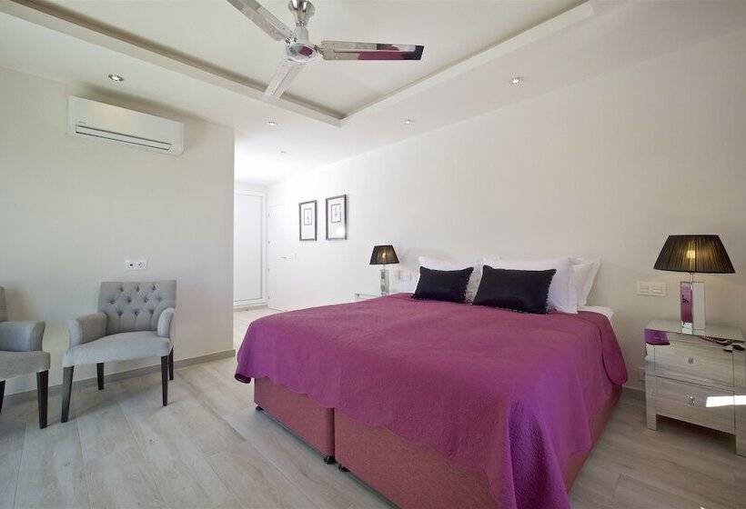 Bed and Breakfast Three Palms Adults Only