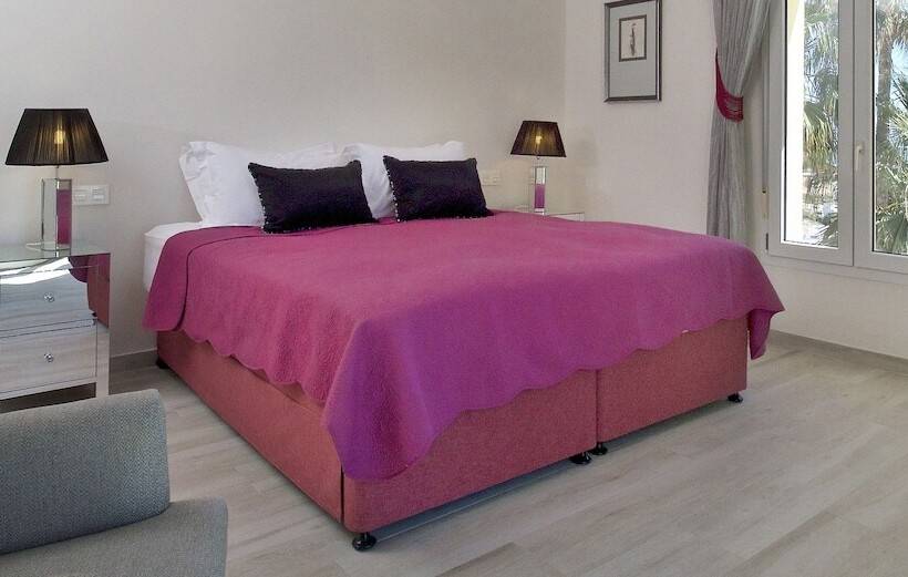 Bed and Breakfast Three Palms Adults Only