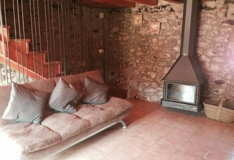 Casa Rural El Callís