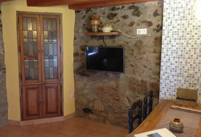 Casa Rural El Callís