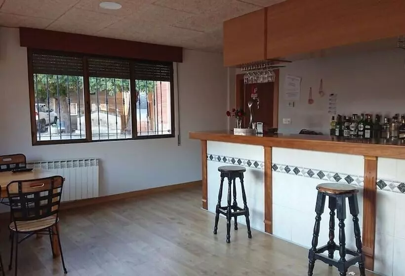 El Camino De Santovenia   Albergue   Hostel