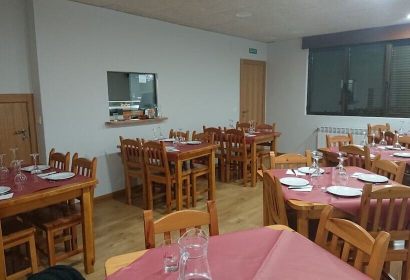 El Camino De Santovenia Albergue Hostel