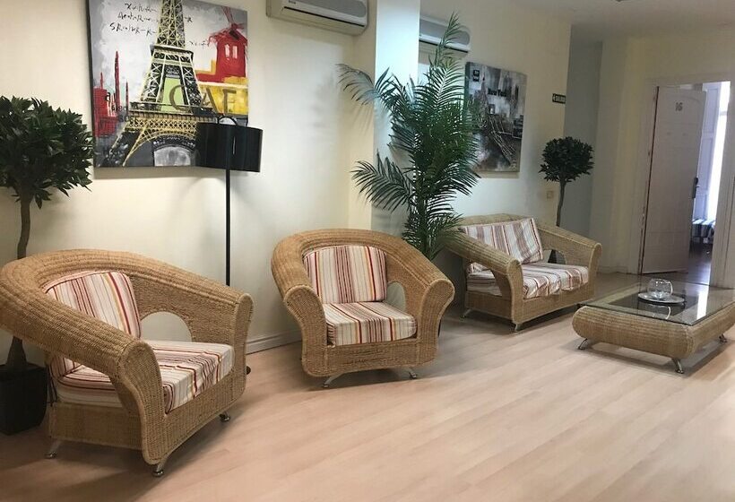 Hostel Entresueños Logroño