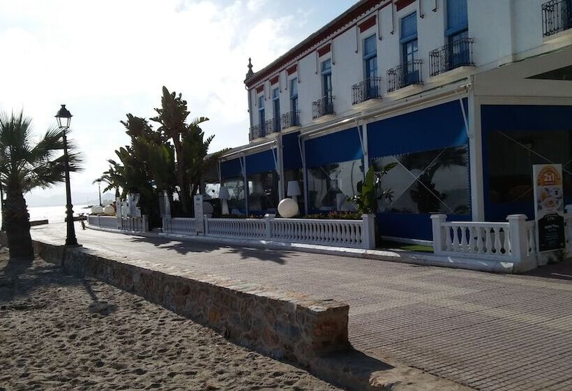 فندق Apartamentos La Encarnación