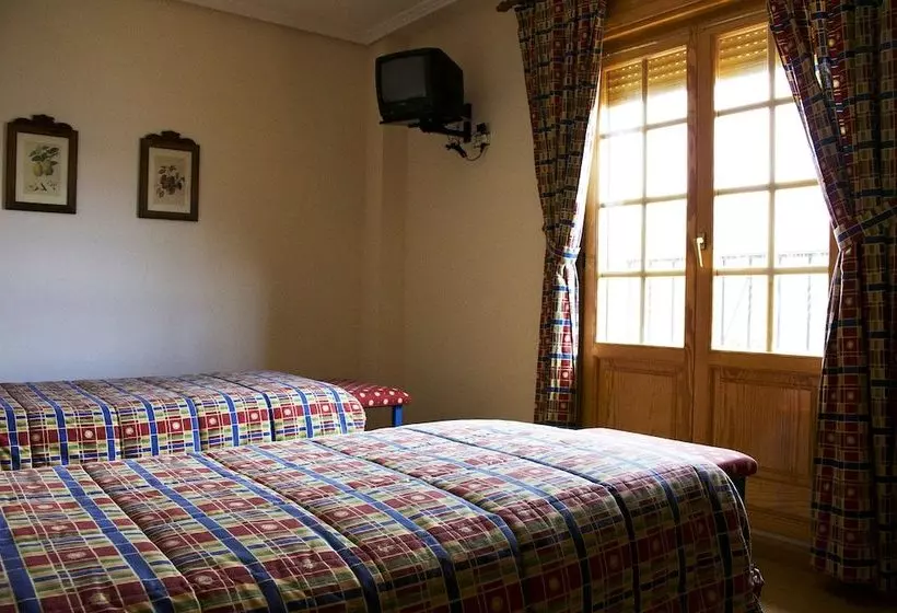 Hotelli Miralba