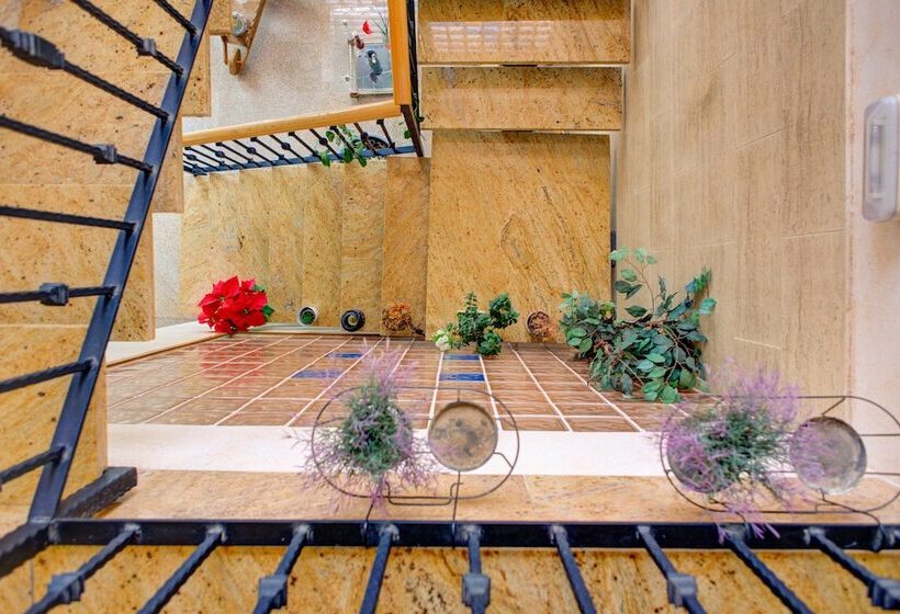 ホテル Restaurante Mr