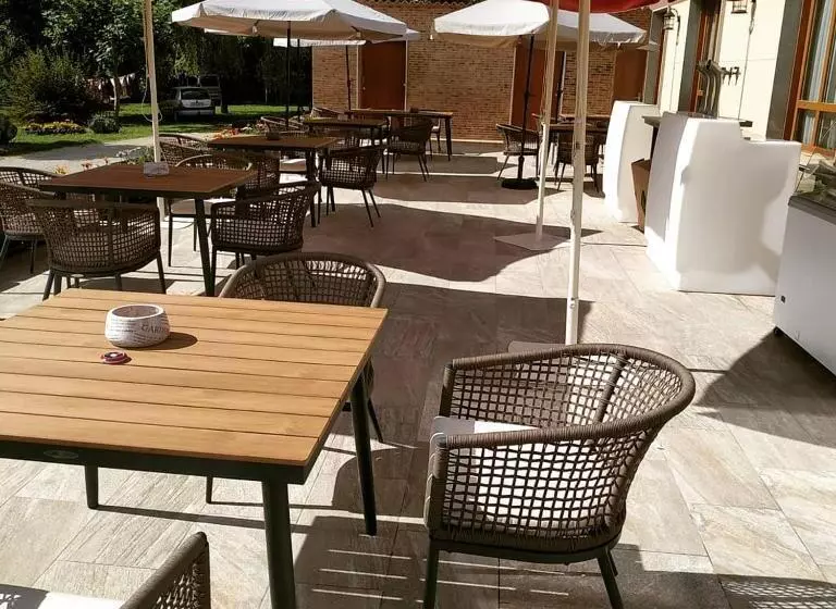 Hotelli Restaurante Val