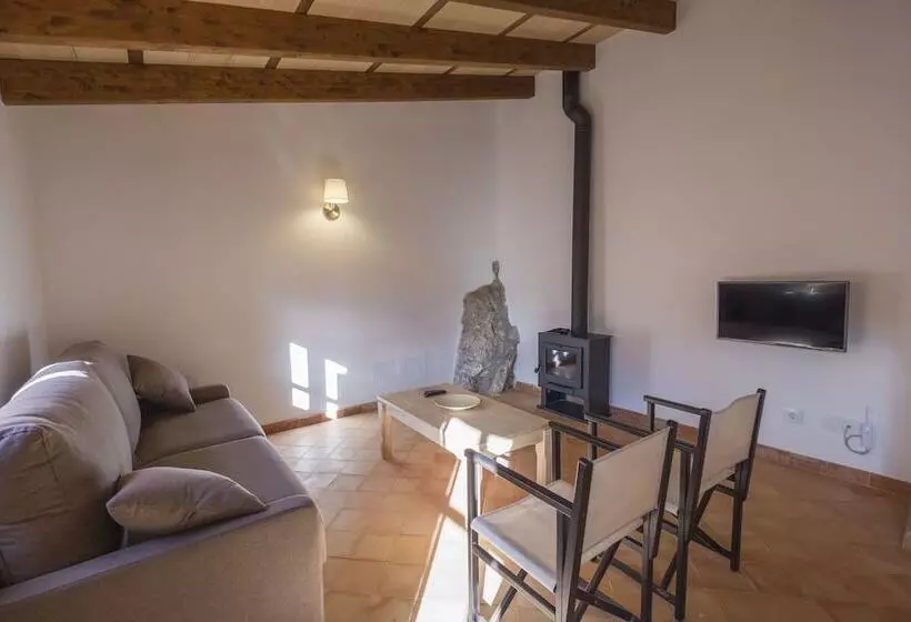 Maaseutuhotelli Agroturismo Son Alzines