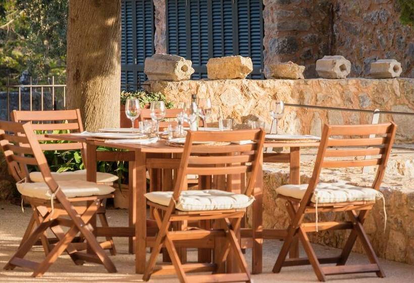 فندق ريفى Agroturismo Son Alzines