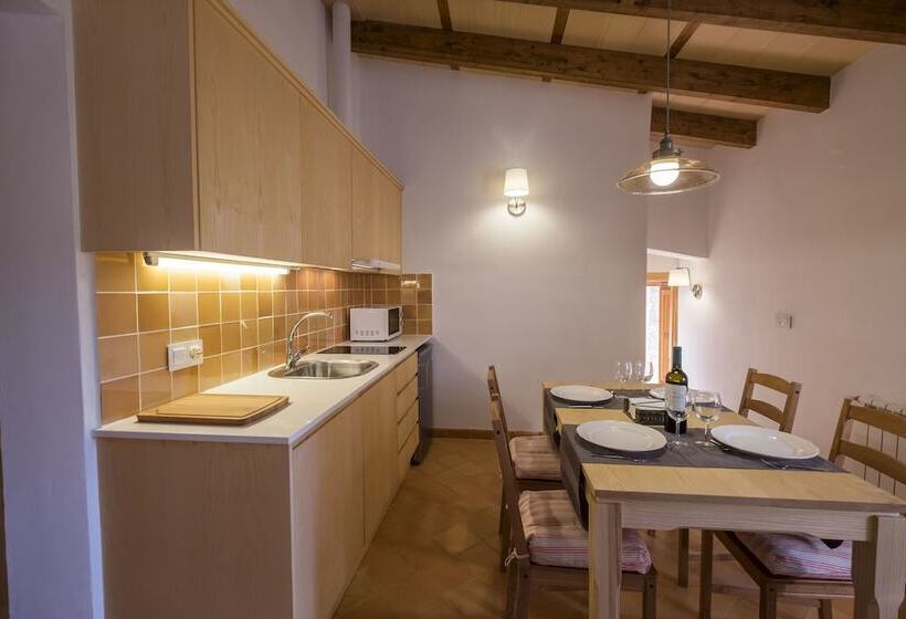 فندق ريفى Agroturismo Son Alzines