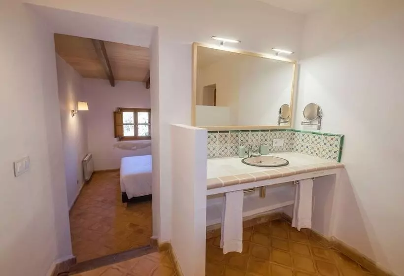 Maaseutuhotelli Agroturismo Son Alzines