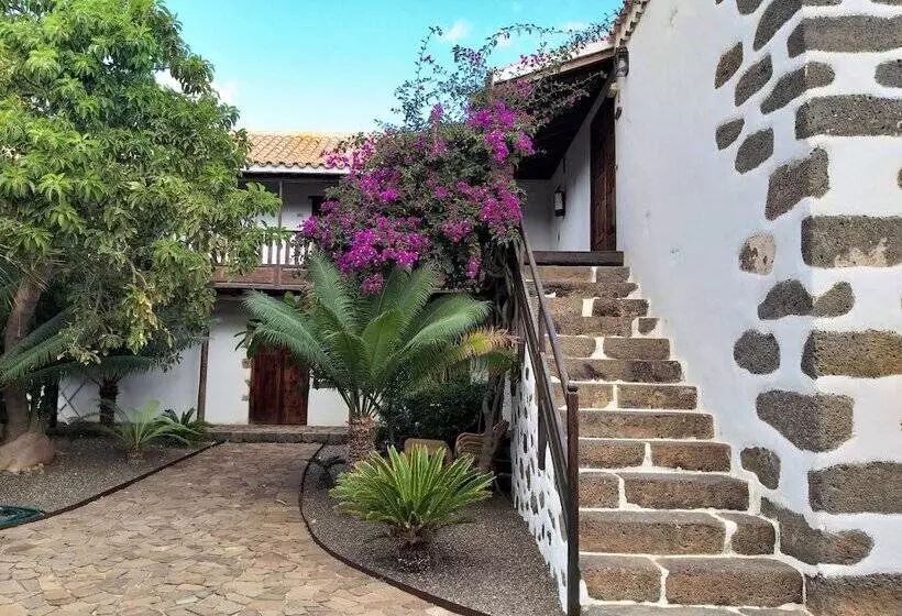 Maaseutuhotelli Rural Rugama