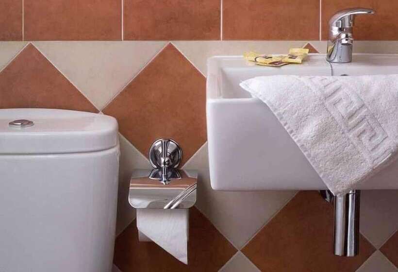 Hotelli Ruta Del Poniente