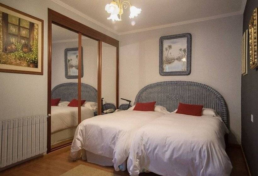 فندق Santo Apóstolo