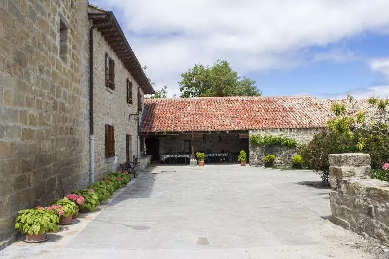 Palacio Lerruz I Y Palacio Lerruz Ii